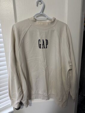 GAP Women’s Oversized Cream Crewneck with Navy Logo